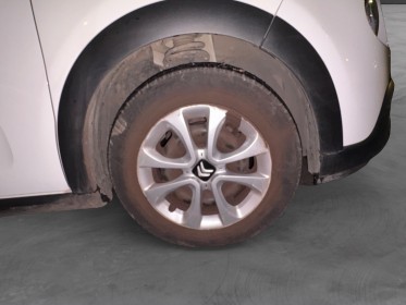 Citroen c3 2018 c3 bluehdi 100 ss bvm6 feel, radar av/ar, apple carplay, garantie 12mois occasion simplicicar villejuif ...