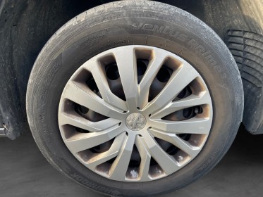 Peugeot partner hdi 130ch premiuim eat8 1000kg tva recup  garantie 12 mois occasion simplicicar royan simplicicar...