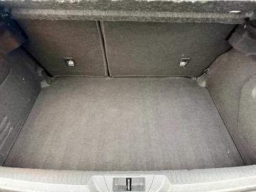 Renault megane iv berline blue dci 115 edc - 21n r.s. line 1 ère main garantie 12 mois occasion simplicicar besanÇon...