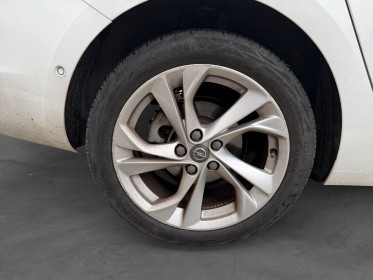 Opel astra 1.2 turbo 130 ch bvm6 edition business/ carplay / camera de recul/ garantie 12 mois occasion paris 17ème...