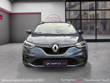 Renault megane iv estate e-tech plug-in hybride 160 business carplay garantie 12 mois occasion simplicicar toulouse sud...