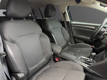 Renault megane iv estate e-tech plug-in hybride 160 business carplay garantie 12 mois occasion simplicicar toulouse sud...