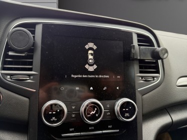 Renault megane iv estate e-tech plug-in hybride 160 business carplay garantie 12 mois occasion simplicicar toulouse sud...