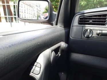 Volkswagen golf cabriolet 1.8i coast occasion montreuil (porte de vincennes)(75) simplicicar simplicibike france