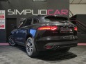 Jaguar f-pace 2.0 d - 180 ch  awd bva8 r-sport - garantie 12 mois - occasion  simplicicar aix les bains simplicicar...