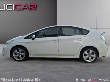 Toyota prius mc 136h lounge 17 occasion simplicicar arras  simplicicar simplicibike france