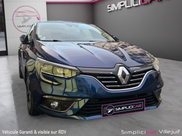 Renault megane iv berline blue dci 115 intens, Éclairage d'ambiance, sièges confort, garantie 12 mois occasion simplicicar...