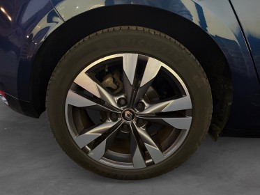 Renault megane iv berline blue dci 115 intens, Éclairage d'ambiance, sièges confort, garantie 12 mois occasion simplicicar...