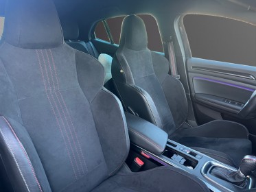 Renault megane iv berline blue dci 115 edc -20 r.s. line entretien renault sièges sports carplay cam recul garantie 12 mois...