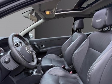 Renault clio iii 2.0 rs 16v 200 renault sport luxe  noir toit ouvrant full suivi garantie 12mois occasion simplicicar...