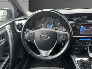 Toyota auris 100 vvt-i active caméra de recul très bon état garantie 12 mois occasion simplicicar le raincy simplicicar...