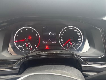 Volkswagen polo 1.0 tsi 95 ss bvm5 iq.drive park assist très bon état rien à prévoir garantie 12 mois occasion...