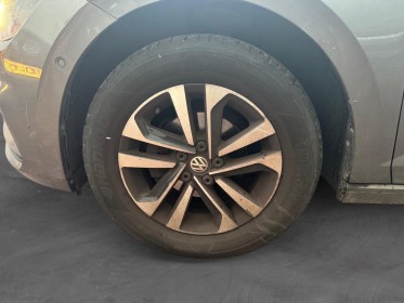 Volkswagen polo 1.0 tsi 95 ss bvm5 iq.drive park assist très bon état rien à prévoir garantie 12 mois occasion...