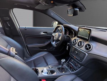 Mercedes classe gla 200 fascination/ toit ouvrant panoramique/ camera de recul / sieges chauffants occasion paris 17ème...