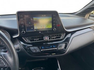 Toyota c-hr hybride my20 2.0l gr-sport occasion simplicicar grenoble simplicicar simplicibike france