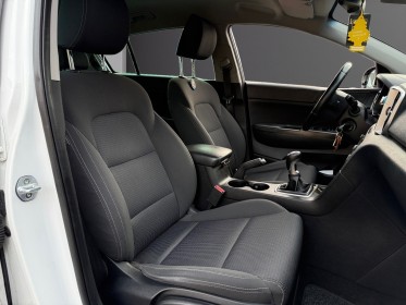 Kia sportage 1.7 crdi 115 isg 4x2 premium sièges/volant chauffants phares automatiques carplay android auto garantie 12 mois...
