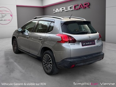 Peugeot 2008 82ch bvm5 access garantie 12 mois occasion simplicicar vienne simplicicar simplicibike france