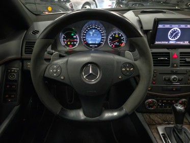 Mercedes classe c 63 amg pack performance plus 487cv - garantie 12 mois occasion  simplicicar aix les bains simplicicar...
