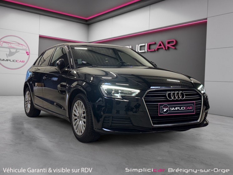 Audi a3 sportback business 35 tfsi cod 150 s tronic 7 business line garantie 12mois occasion simplicicar bretigny-sur-orge...