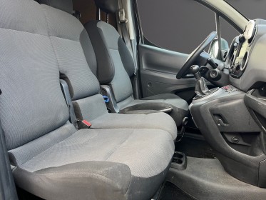 Peugeot partner fourgon long 1.6 bluehdi 100 ss bvm5 premium  garantie 12 mois occasion simplicicar vernon simplicicar...