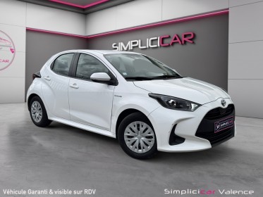 Toyota yaris hybride my20 116h france suivi toyota complet garantie 12 mois occasion simplicicar valence - ksv  simplicicar...