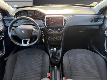 Peugeot 208 1.2 puretech 82ch bvm5 style, garantie jusqu'à 48 mois occasion scl 56 - simplicicar vannes simplicicar...