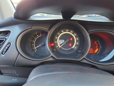 Citroen c3 confort/garantie 12 mois// occasion simplicicar lille  simplicicar simplicibike france