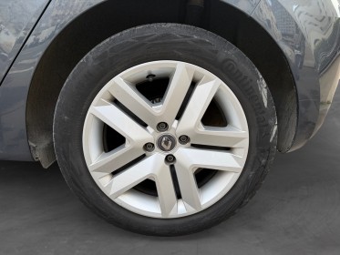 Renault clio v tce 90 techno / radar de recul / lane assist / entretien renault occasion paris 17ème (75)(porte maillot)...