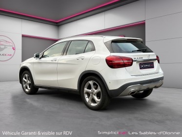 Mercedes gla 200 sensation caméra de recul sièges sport cuir et tissu garantie 12 mois occasion simplicicar les...