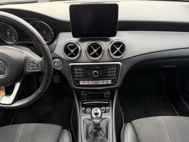 Mercedes gla 200 sensation caméra de recul sièges sport cuir et tissu garantie 12 mois occasion simplicicar les...