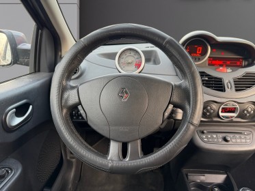 Renault twingo ii 1.6 133 renault sport garantie 12 mois occasion simplicicar lyon nord simplicicar simplicibike france