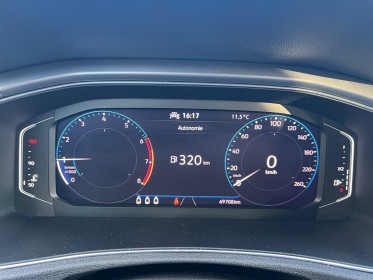 Volkswagen t-roc 1.0 tsi 110 start/stop bvm6 active/attelage occasion simplicicar toulon ouest simplicicar simplicibike france