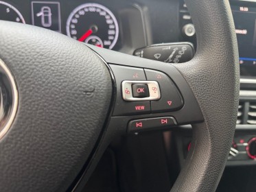 Volkswagen polo business 1.0 80 ss bvm5 carplay entretiens a jour garantie 12 mois occasion simplicicar le raincy simplicicar...