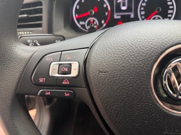 Volkswagen polo business 1.0 80 ss bvm5 carplay entretiens a jour garantie 12 mois occasion simplicicar le raincy simplicicar...