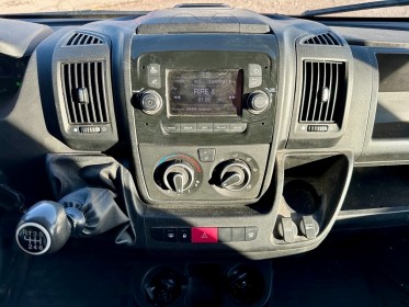 Peugeot boxer fourgon tole 333 l2h2 bluehdi 130 premium pack pas de tva occasion simplicicar besanÇon simplicicar...