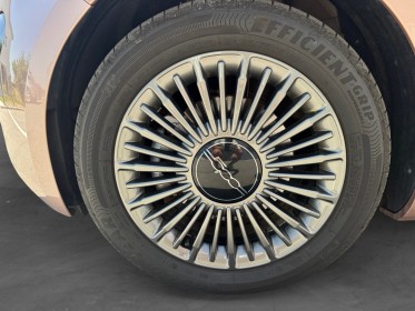 Fiat 500 nouvelle e 118 ch icône garantie 12 mois occasion simplicicar beaune simplicicar simplicibike france