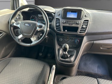 Ford transit courier fourgon gn 1.5 tdci 100 bv6 trend business garantie 12 mois occasion simplicicar evreux simplicicar...