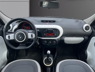 Renault twingo iii 1.0 sce 70 bc limited garantie 12 mois occasion simplicicar la ciotat simplicicar simplicibike france