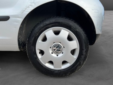 Volkswagen fox 1.2 55 trend/ garantie 12 mois occasion simplicicar toulon ouest simplicicar simplicibike france