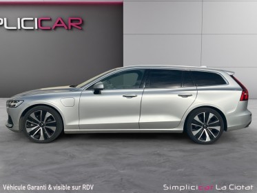 Volvo v60 business t6 awd recharge 253 ch  87 ch geartronic 8 business executive entretien volvo garantie 12 mois occasion...
