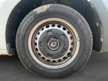 Renault kangoo blue dci 95 grand confort tva recuperable garantie 12 mois occasion simplicicar toulon ouest simplicicar...