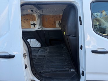Citroen berlingo fourgon m bluehdi 100 ss business garantie 12 mois occasion simplicicar toulon ouest simplicicar...