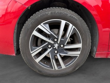 Peugeot 208 puretech 100 ss allure - garantie 12mois - courroie neuve remplacer chez peugeot - carplay - cockpit 3d occasion...
