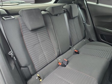 Peugeot 2008 business 1.5l blue hdi 100 ch allure business révisée garantie 12 mois caméra de recul apple car play...