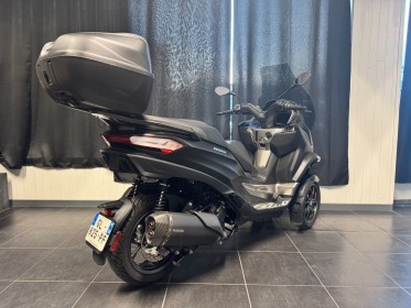 Piaggio mp3 530 hpe exclusive occasion simplicicar grenoble simplicicar simplicibike france