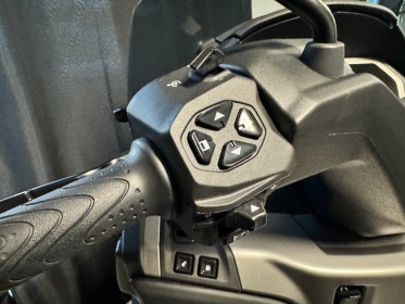 Piaggio mp3 530 hpe exclusive occasion simplicicar grenoble simplicicar simplicibike france