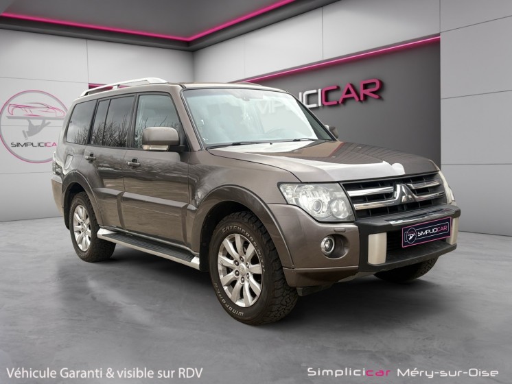 Mitsubishi pajero long 3.2 di-d granite a 200cv toit ouvrant 7p camera de recul sieges chauffants garantie 12mois occasion...