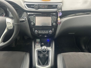 Nissan qashqai 1.2 dig-t 115 acenta -sieges elecrqiues-toit panoramique-sieges chauffants-garantie 1 an occasion paris 17ème...