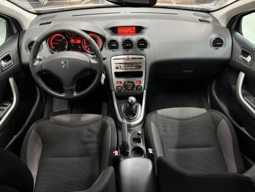 Peugeot 308 1.6 hdi 110ch fap - confort pack - garantie 12 mois occasion simplicicar brest simplicicar simplicibike france