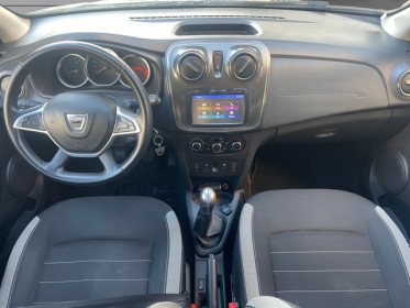 Dacia sandero tce 90 stepway navy occasion cannes (06) simplicicar simplicibike france